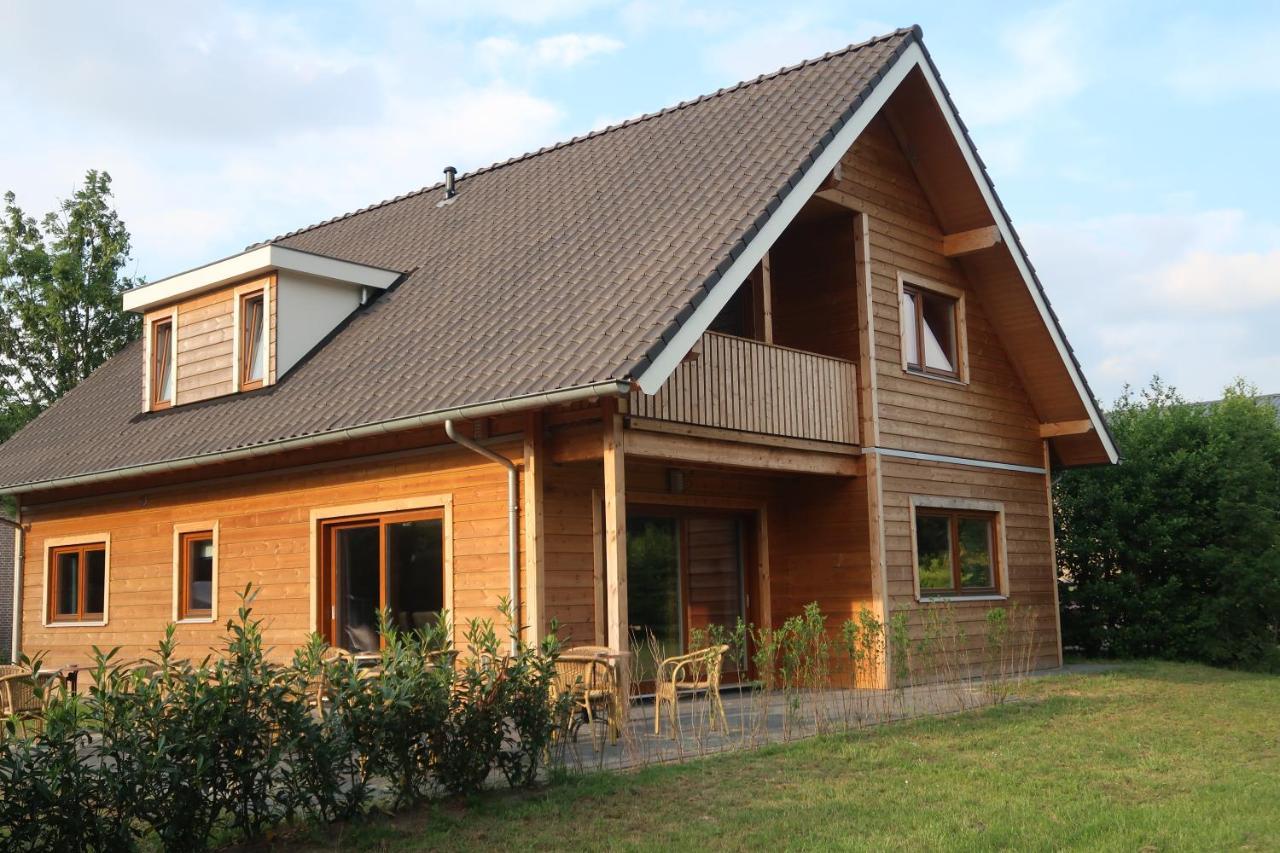 Villa Familiehuis Klokkenweide Loon op Zand Exterior foto